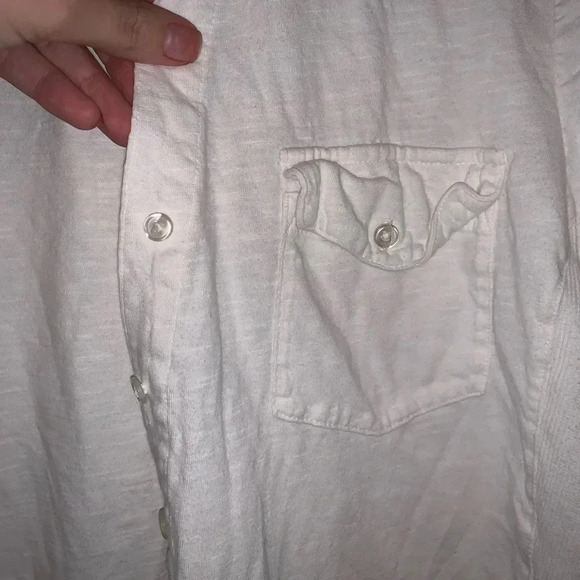 Quarter Sleeve Button Down Blouse - Picture 3 of 5